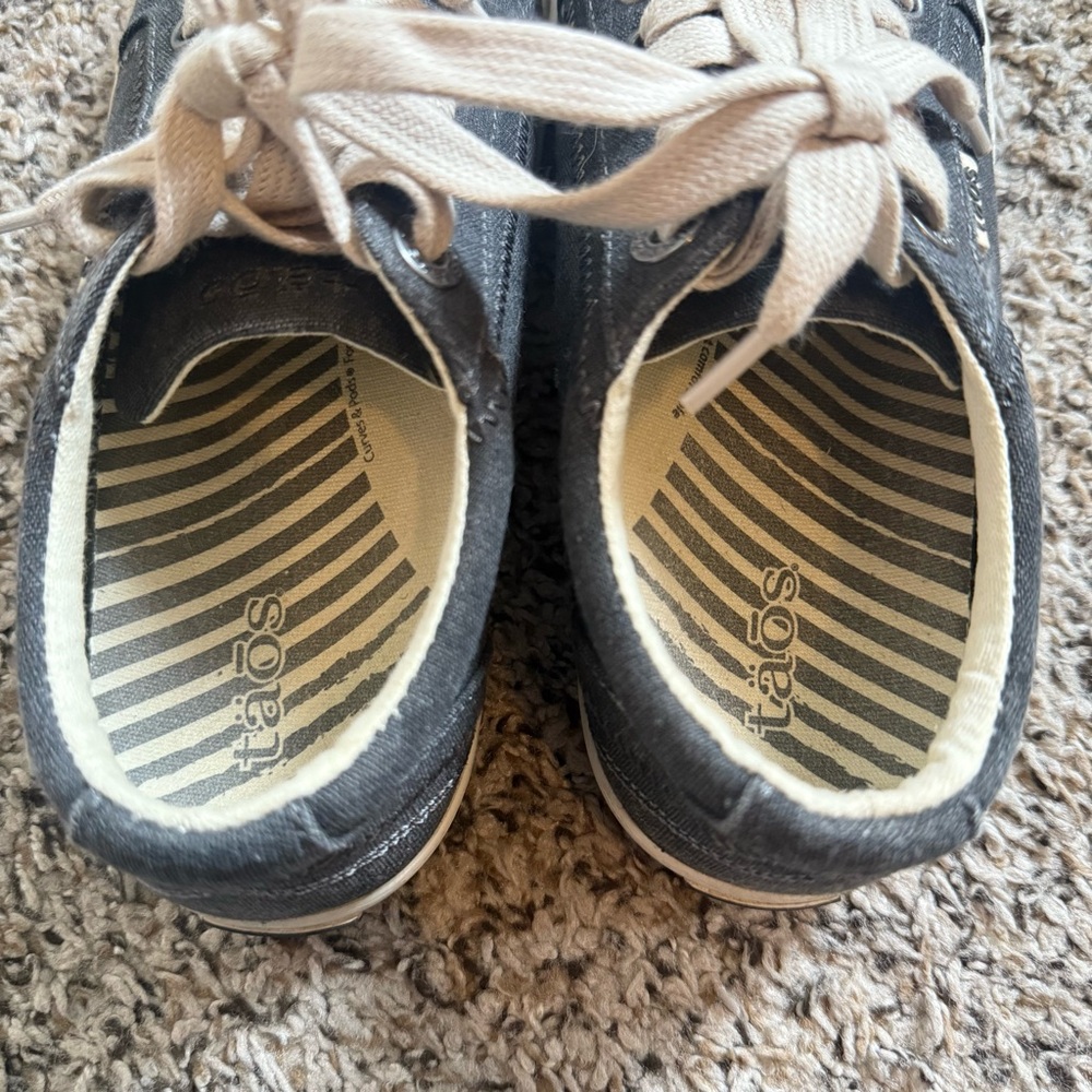 Taos Star Charcoal Gray Washed Canvas Lace up Sneaker Shoes Womens Size 5.5 - Picture 7 of 12